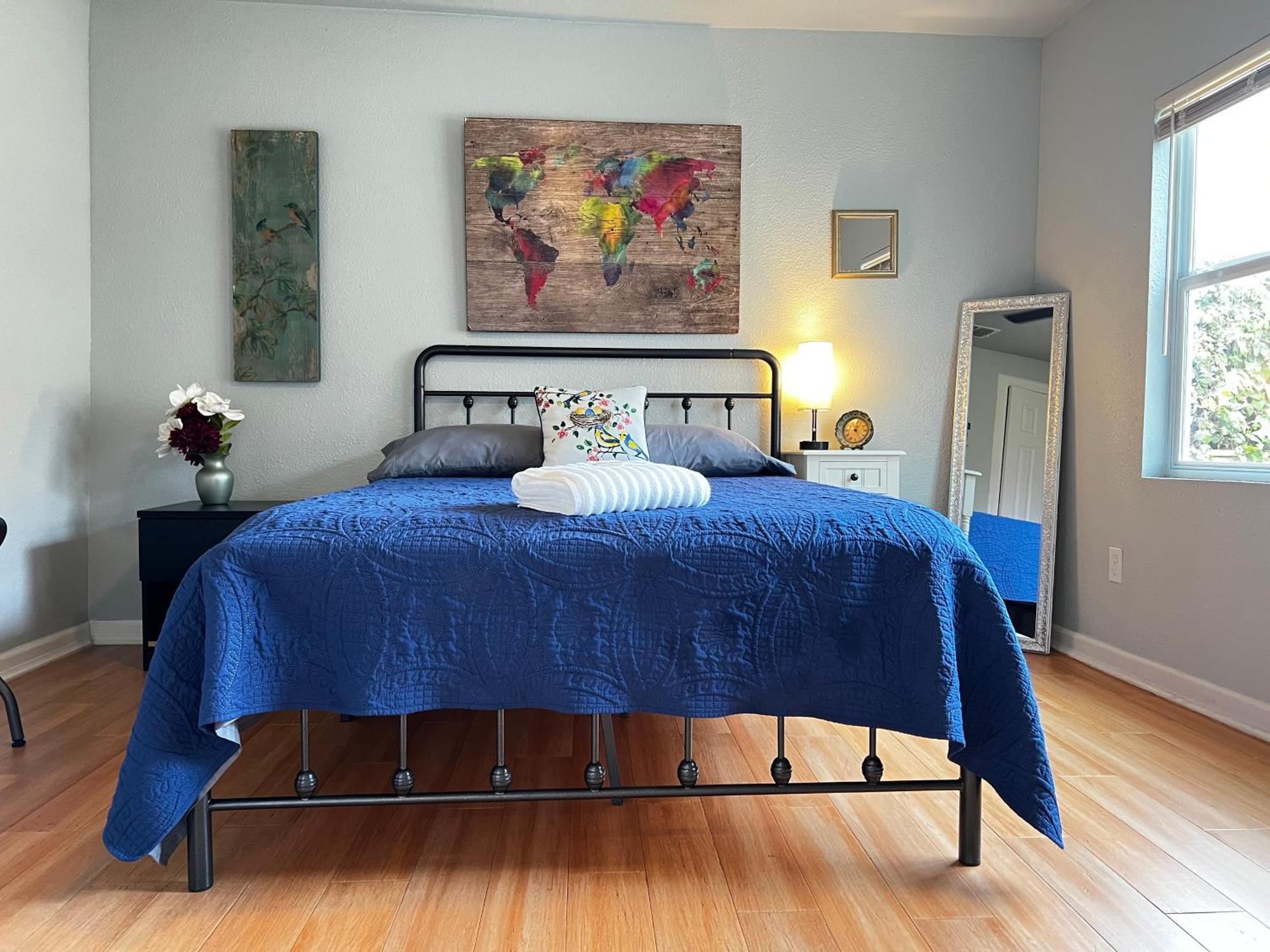 Boho Bliss- Cozy Private Room 2 Miles From Alamodome! San Antonio Eksteriør billede
