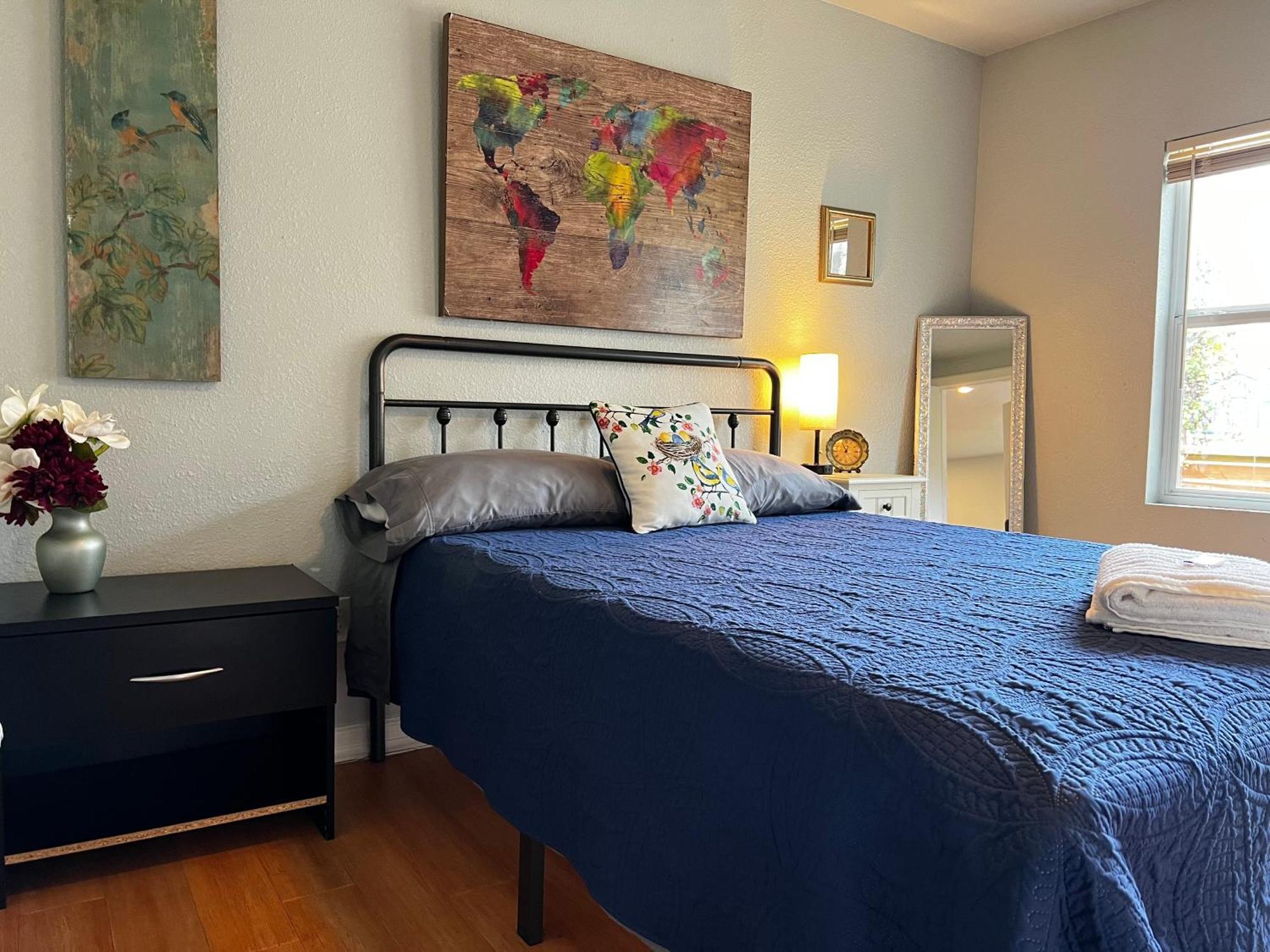 Boho Bliss- Cozy Private Room 2 Miles From Alamodome! San Antonio Eksteriør billede